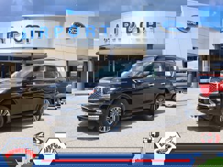Used 2021 INFINITI QX80 Luxe image 1