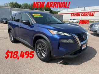 Used 2021 Nissan Rogue S image 1
