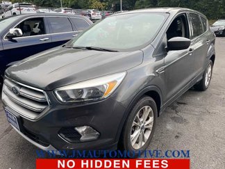 Used 2017 Ford Escape SE w/ SE Cold Weather Package image 1