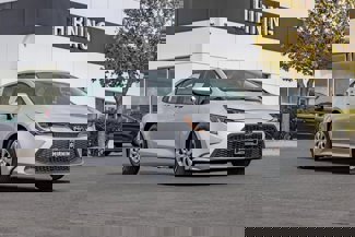 Used 2022 Toyota Corolla LE image 1