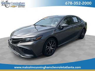 Used 2023 Toyota Camry SE image 1