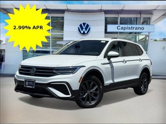 Certified 2022 Volkswagen Tiguan SE image 1