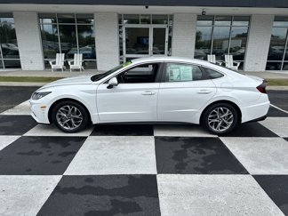 Used 2022 Hyundai Sonata SEL image 1