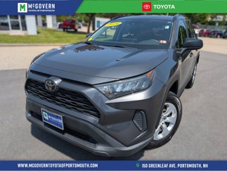 Used 2019 Toyota RAV4 LE image 1