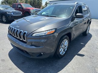Used 2016 Jeep Cherokee Latitude w/ Safety/Convenience Group image 1