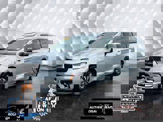 Used 2023 Chrysler Pacifica Limited image 1