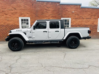 Used 2022 Jeep Gladiator Sport image 1