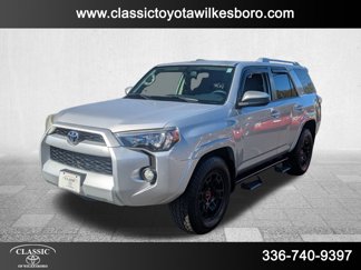 Used 2015 Toyota 4Runner SR5 image 1