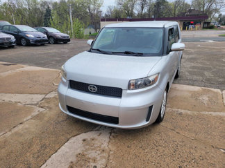 Used 2009 Scion xB image 1