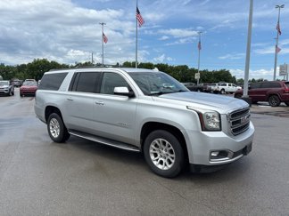 Used 2017 GMC Yukon XL SLT image 1