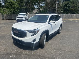 Used 2019 GMC Terrain SLE w/ Driver Convenience Package image 1