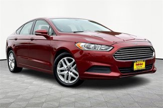 Used 2014 Ford Fusion SE image 1