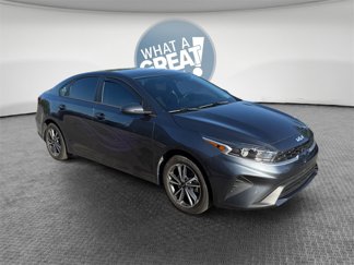 Certified 2022 Kia Forte LXS w/ LXS Technology Package video 1