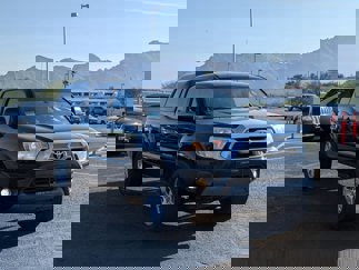 Used 2012 Toyota Tacoma 4x4 Double Cab image 1
