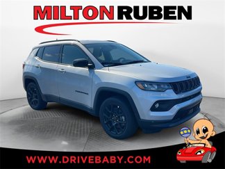 New 2025 Jeep Compass Latitude image 1