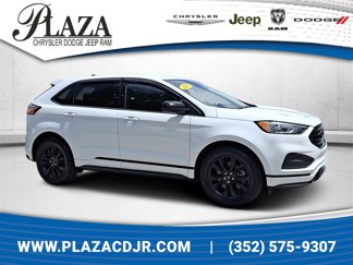 Used 2022 Ford Edge SE image 1