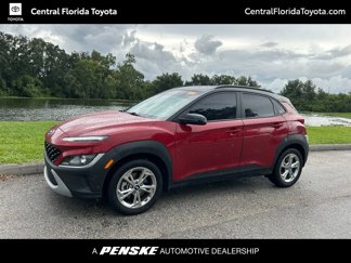 Used 2022 Hyundai Kona SEL image 1
