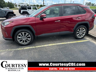 Used 2019 Toyota RAV4 Limited image 1