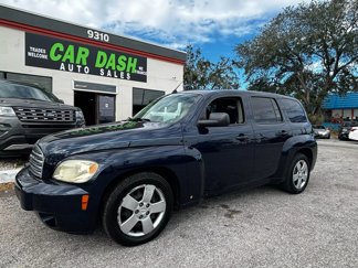 Used 2010 Chevrolet HHR LS image 1