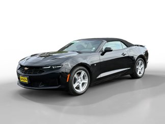 Used 2023 Chevrolet Camaro LT image 1