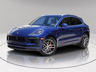 Used 2024 Porsche Macan S w/ Premium Plus Package image 1