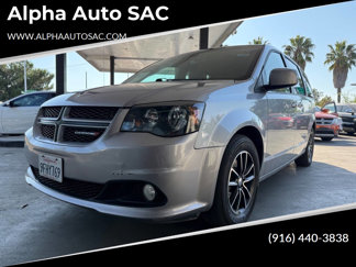 Used 2018 Dodge Grand Caravan GT image 1