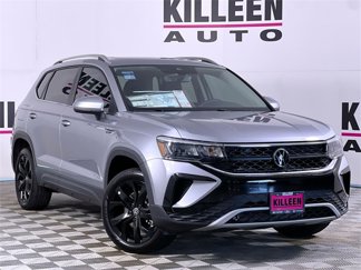New 2024 Volkswagen Taos SE image 1