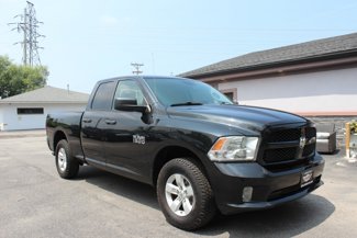 Used 2017 RAM 1500 Express image 1