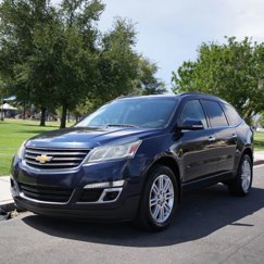Used 2015 Chevrolet Traverse LT w/ Style and Technology Package image 1