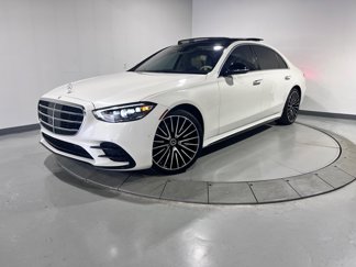 Used 2022 Mercedes-Benz S 580 4MATIC Sedan image 1