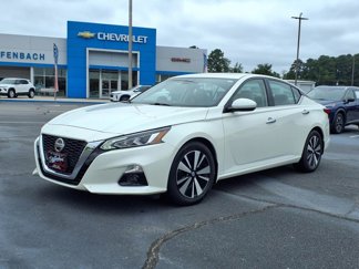Used 2021 Nissan Altima 2.5 SL image 1