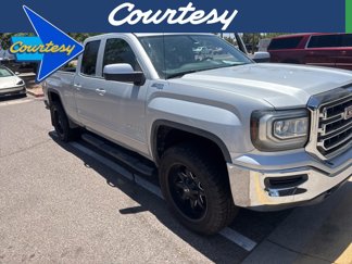 Used 2017 GMC Sierra 1500 SLE image 1