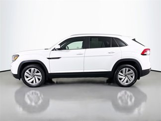 Used 2020 Volkswagen Atlas Cross Sport SE w/ Panoramic Sunroof Package video 4