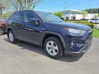 Used 2019 Toyota RAV4 XLE image 1