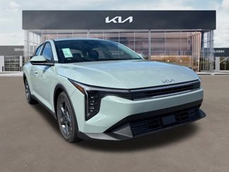 New 2025 Kia K4 LXS video 1