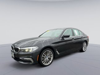 Used 2018 BMW 530e xDrive image 1
