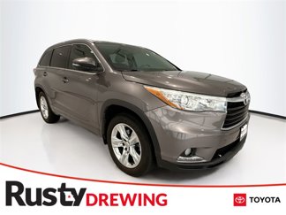 Used 2015 Toyota Highlander Limited image 1