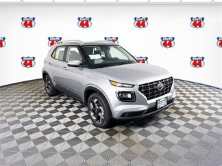 New 2025 Hyundai Venue SEL image 1