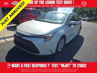 Used 2023 Toyota Corolla LE image 1