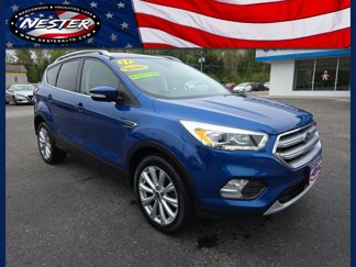 Used 2017 Ford Escape Titanium image 1