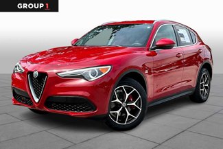 Used 2018 Alfa Romeo Stelvio Ti image 1