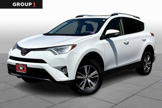 Used 2018 Toyota RAV4 XLE image 1