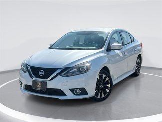 Used 2017 Nissan Sentra SR image 1