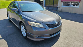 Used 2009 Toyota Camry SE image 1