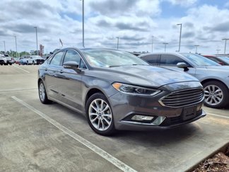Used 2017 Ford Fusion SE image 1