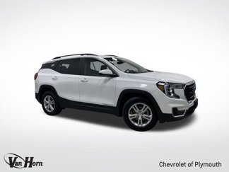 Used 2022 GMC Terrain SLE w/ Driver Convenience Package image 1