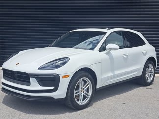 Certified 2022 Porsche Macan image 1