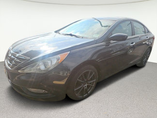 Used 2013 Hyundai Sonata SE image 1