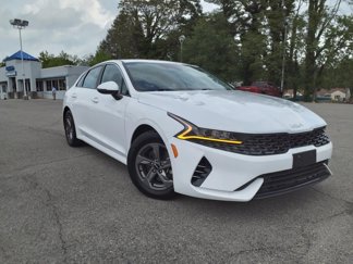 Used 2023 Kia K5 LXS image 1