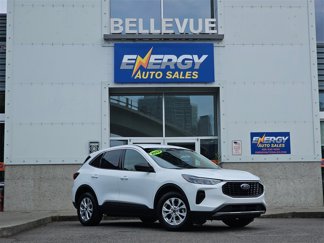 Used 2023 Ford Escape Active image 1